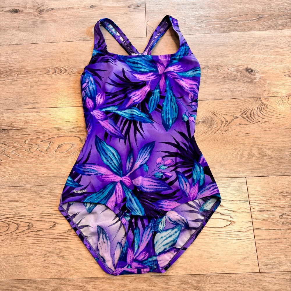 Speedo One Piece Swimsuit Medium 8 Purple Blue Floral Crossback Built-in Bra